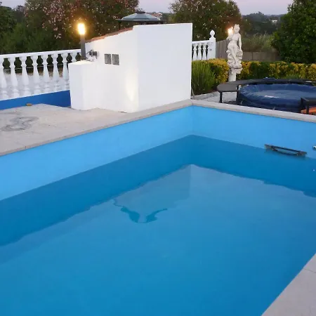 Bed & Breakfast Casa Ochruros *